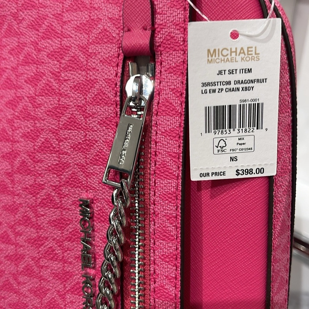 Michael Kors Jet Set Lg Signature Logo EW ZP Chain XBODY Crossbody
DRAGONFRUIT - Picture 11 of 16